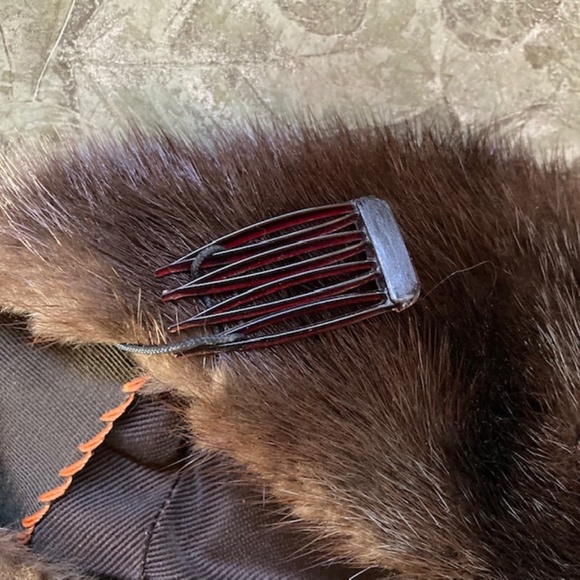 DE LUCA vintage fur hat - Picture 4 of 5